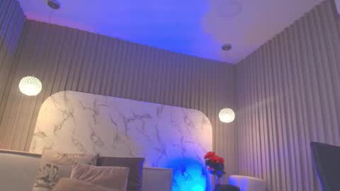 franchesca_de_luca online show from 02.28.26