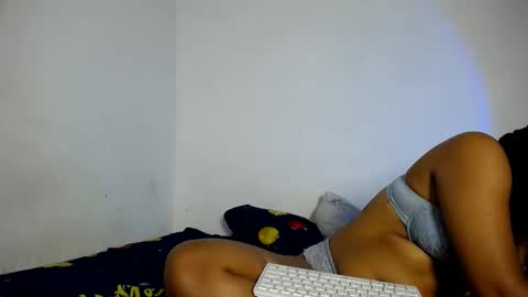 francihot4 online show from 06.10.26