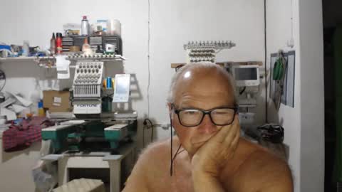 Snapshot of francisco727 chatting on 02.09.26 francisco727 online show from 02.09.26