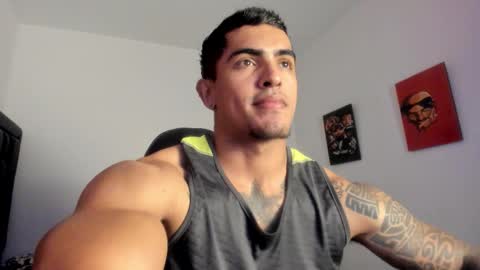 Snapshot of franco_ruiz_ chatting on 10.19.25 franco online show from 10.19.25