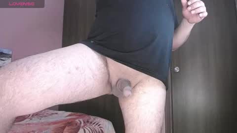 Snapshot of francoisroy chatting on 03.23.26 Juan online show from 03.23.26