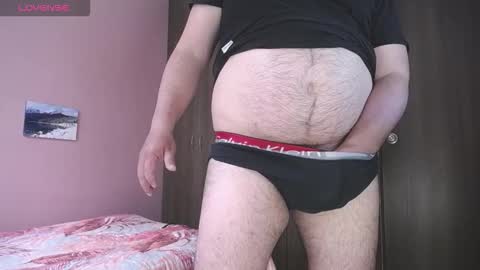 Snapshot of francoisroy chatting on 03.24.26 Juan online show from 03.24.26