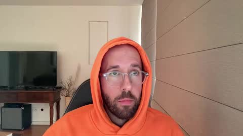 frank_perry2332 online show from 04.20.26