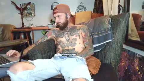 Frankie DRay   LikeFollowShareBuild online show from 06.10.26
