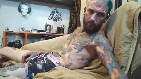 Frankie DRay   LikeFollowShareBuild online show from 06.19.26