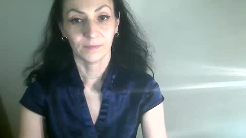 frankieteasing online show from 12.21.24