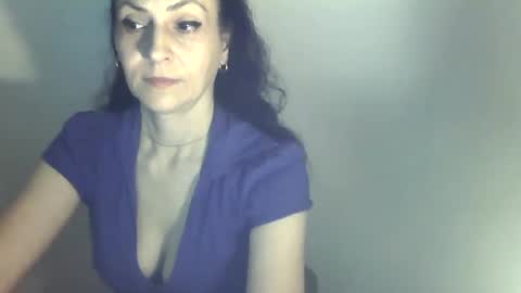 frankieteasing online show from 01.11.25