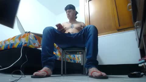 Snapshot of franklinm_7777 chatting on 11.08.25 franklinm_7777 online show from 11.08.25