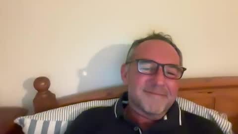 Snapshot of franksgreat chatting on 02.14.26 franksgreat online show from 02.14.26