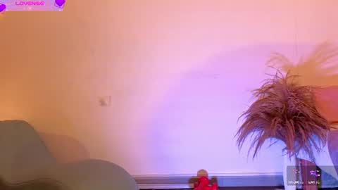 Snapshot of fransheskarossi_ chatting on 06.20.26 Fransheska online show from 06.20.26