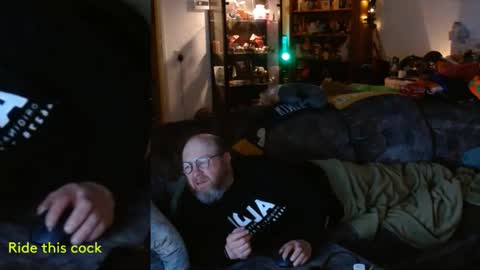 Snapshot of fransje_ chatting on 12.01.25 Fransje online show from 12.01.25