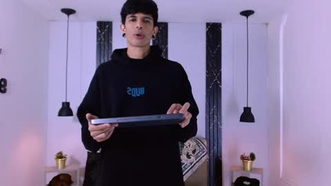 Franvill trato online show from 01.12.26