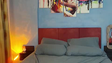 I am franzeva  online show from 03.24.26