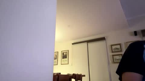 Snapshot of franzmontyhe chatting on 09.25.25 franzmontyhe online show from 09.25.25