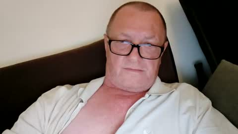 Snapshot of frauenfeind1 chatting on 07.09.26 Wolfi online show from 07.09.26