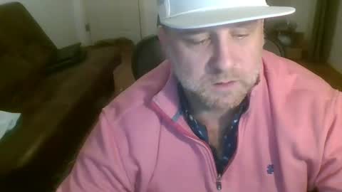 Snapshot of freakpopsickle69 chatting on 02.01.26 poundyouout1969 online show from 02.01.26