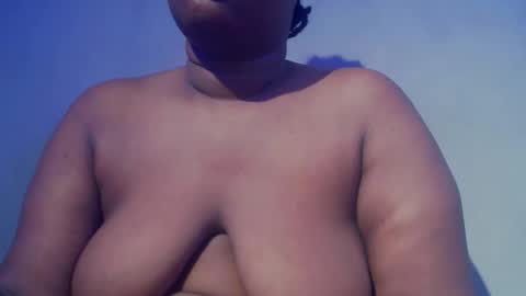 Snapshot of freaky_slut5 chatting on 02.15.26 freaky slut5 online show from 02.15.26