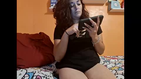 Snapshot of freakybriz chatting on 10.03.25 freakybriz online show from 10.03.25