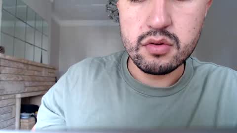 Snapshot of fred_555 chatting on 02.13.25 fred_555 online show from 02.13.25