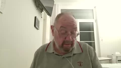 Snapshot of fredaldavid chatting on 02.19.26 David Fredal online show from 02.19.26