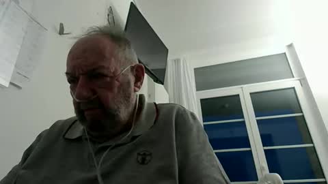 Snapshot of fredaldavid chatting on 02.22.26 David Fredal online show from 02.22.26