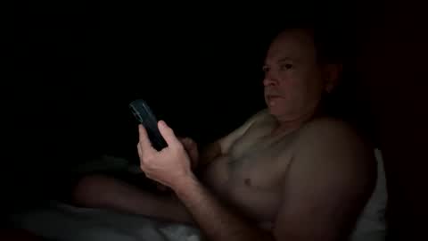 Snapshot of freddie30097guy chatting on 06.10.26 freddie30097guy online show from 06.10.26