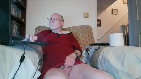 Snapshot of fredlittledick4 chatting on 11.30.25 Keith online show from 11.30.25