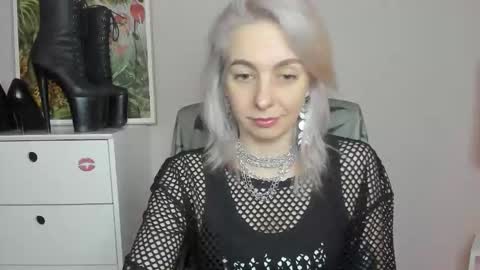 Anne online show from 06.11.26