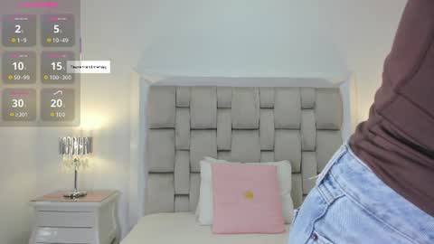 Snapshot of frehia_dimou chatting on 07.07.26 Frehia online show from 07.07.26