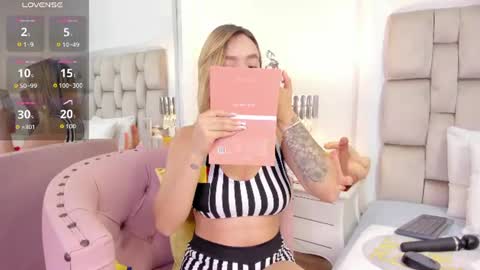 Snapshot of frehia_dimou chatting on 07.15.26 Frehia online show from 07.15.26
