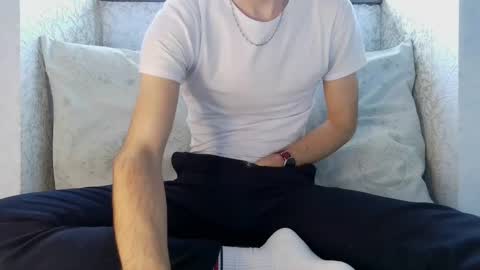 Snapshot of french_666999 chatting on 01.16.25 French 666999 online show from 01.16.25