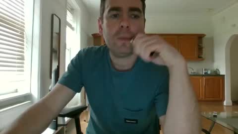 Snapshot of frenchbdmaninlondon chatting on 01.08.25 Horny Paul online show from 01.08.25