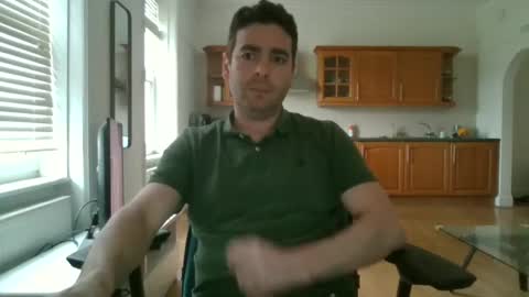 Snapshot of frenchbdmaninlondon chatting on 01.15.25 Horny Paul online show from 01.15.25