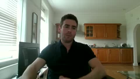 Snapshot of frenchbdmaninlondon chatting on 01.16.25 Horny Paul online show from 01.16.25