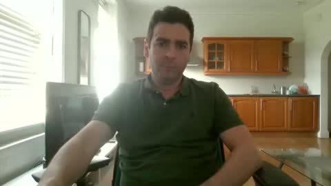 Snapshot of frenchbdmaninlondon chatting on 01.24.25 Horny Paul online show from 01.24.25