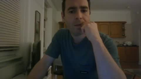 Snapshot of frenchbdmaninlondon chatting on 02.08.25 Horny Paul online show from 02.08.25