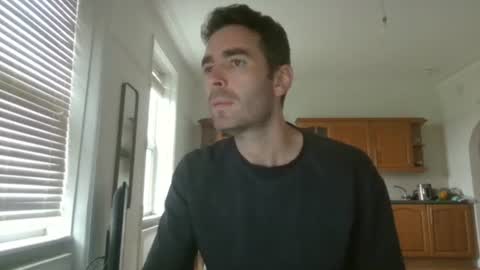 Snapshot of frenchbdmaninlondon chatting on 09.17.25 Horny Paul online show from 09.17.25