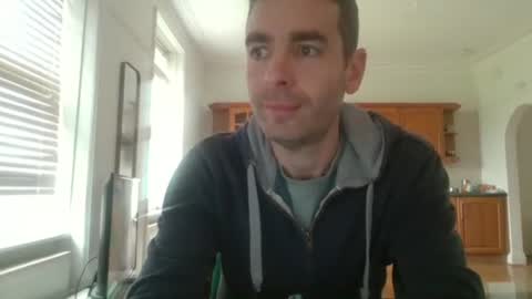 Snapshot of frenchbdmaninlondon chatting on 10.16.25 Horny Paul online show from 10.16.25