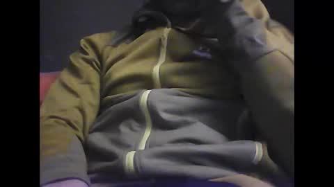 Snapshot of frencheeboy chatting on 11.12.25 frencheeboy online show from 11.12.25