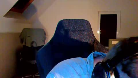 French fries online show from 11.20.25