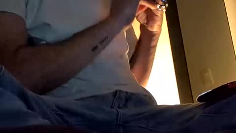 Snapshot of frenchymontreal chatting on 01.10.26 frenchymontreal online show from 01.10.26