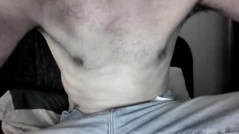 Snapshot of frenchymontreal chatting on 02.14.26 frenchymontreal online show from 02.14.26