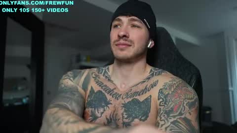 Snapshot of frewfun chatting on 04.10.26 cameron online show from 04.10.26