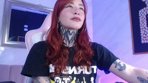 Snapshot of freya_b chatting on 01.30.25 freya online show from 01.30.25