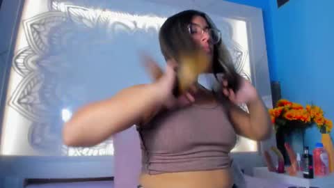 Freya online show from 04.04.26