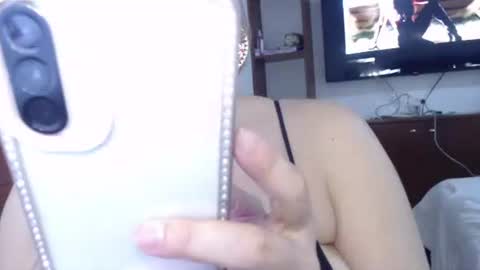 Snapshot of freyjashine_x chatting on 06.01.26 FREYJA LOREN online show from 06.01.26