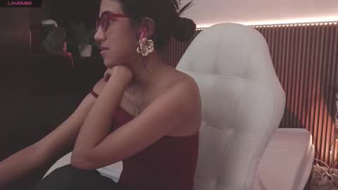 freyjja  online show from 03.17.26