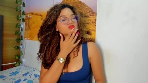 Snapshot of frezzita_ chatting on 10.23.25 Frezzita online show from 10.23.25