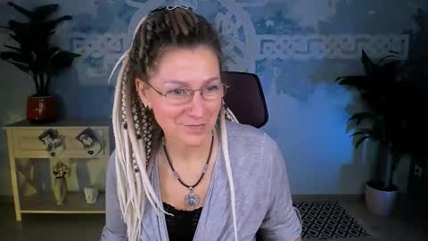 Frida Tander online show from 01.14.26