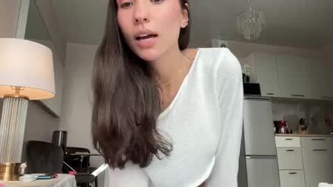 Lina online show from 05.28.26